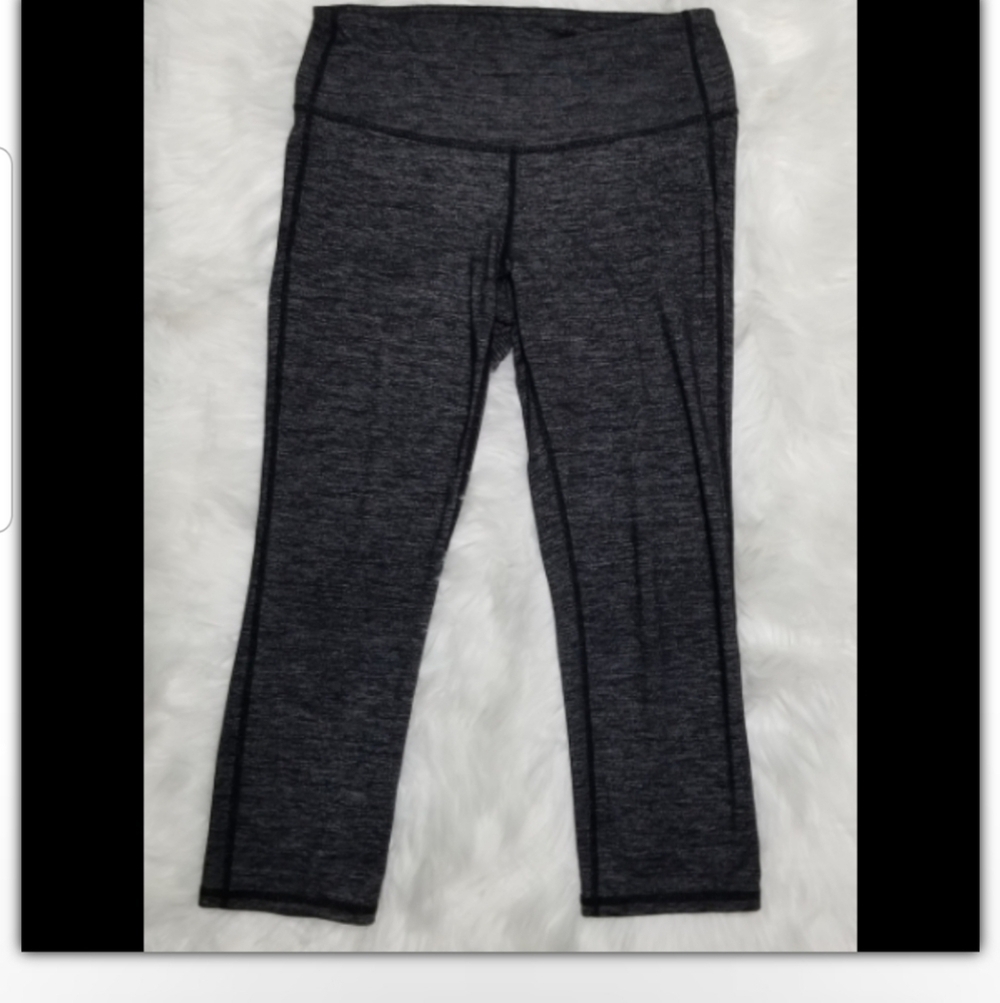 Athleta capri leggings size small